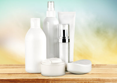 廣州黃埔港化妝品進口報關(guān)公司 一站式服務(wù)助力化妝品及衛(wèi)生用品批發(fā)業(yè)務(wù)